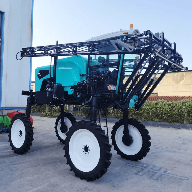 Self propelled boom sprayer 3WPZ-2000